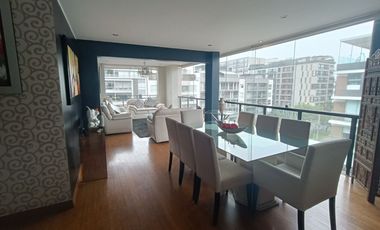 Duplex con Ascensor Directo a Ambos Niveles TERRAZA EN CHACARILLA CERCA A PARQUE