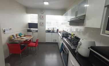 Duplex con Ascensor Directo a Ambos Niveles TERRAZA EN CHACARILLA CERCA A PARQUE