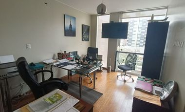 Duplex con Ascensor Directo a Ambos Niveles TERRAZA EN CHACARILLA CERCA A PARQUE