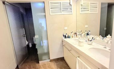 VENDO DUPLEX CON DOBLE ASCENSOR PISCINA TERRAZA CHACARILLA