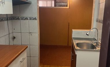 Arriendo casa en villa Las Encinas, Peñaflor