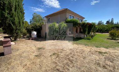 Casa De 2 Pisos En Condominio Las Campiñas 3d 3d Oportunidad