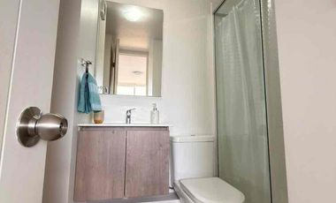 Arriendo hermoso departamento amoblado Camino internacional 2030 con estacionamiento y wifi