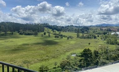 SE ARRIENDA APARTAMENTO EN UNIDAD NATIVA - RIONEGRO