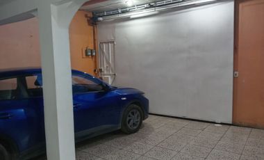 VENTA DE CASA EN CHALCO CENTRO, EN FRENTE DE RESTAURANT LOS COCHINITOS