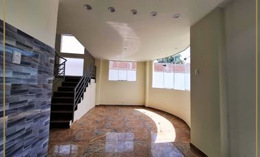 ✨ ¡Casa moderna en venta en Los Nogales!