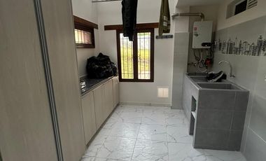 SE ARRIENDA FINCA EN CHIVATA