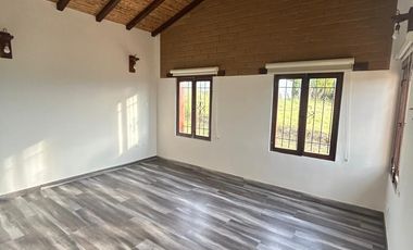 SE ARRIENDA FINCA EN CHIVATA