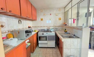 DEPARTAMENTO EN VENTA EN AV. BOLOGNESI, TACNA