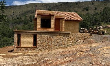 Arriendo casa Villa de Leyva en la montaña