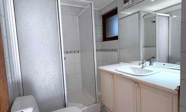 Amplio departamento en primer piso con vista a áreas verdes – Edificio Plaza Torremolinos