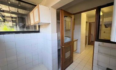 Amplio departamento en primer piso con vista a áreas verdes – Edificio Plaza Torremolinos