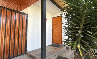 SE ARRIENDA  COMODA CASA  DE 4D Y 2B EN PARQUE BICENTENARIO, TALCA