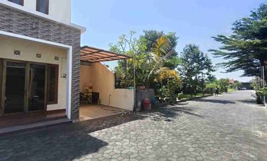 Rumah Cluster Paulan Colomadu Furnish 2 Lt Harga Paling Murah (at)