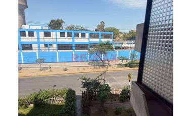 Vendo De Departamento Duplex En Urb. Manzanilla -Cercado De Lima