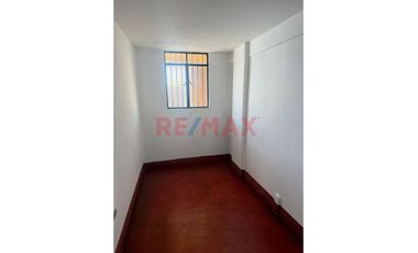 Vendo De Departamento Duplex En Urb. Manzanilla -Cercado De Lima