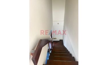 Vendo De Departamento Duplex En Urb. Manzanilla -Cercado De Lima