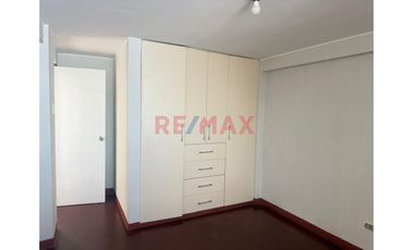 Vendo De Departamento Duplex En Urb. Manzanilla -Cercado De Lima