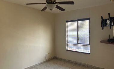 CASA EN RENTA, COL. ANÁHUAC LA PERGOLA, ESCOBEDO