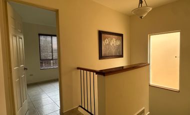 CASA EN RENTA, COL. ANÁHUAC LA PERGOLA, ESCOBEDO