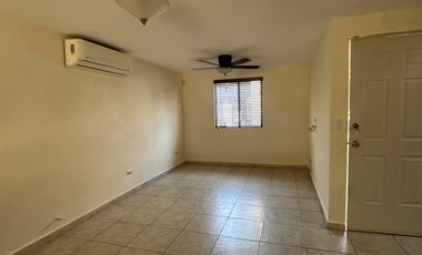 CASA EN RENTA, COL. ANÁHUAC LA PERGOLA, ESCOBEDO