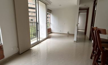 ENFOQUE arrienda excelente apartamento en CA, Altos de Calasanz