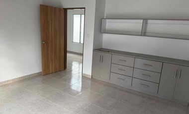 Alquilo casa comercial en el barrio la Pamba