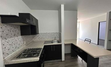 Rento Hermoso Departamento  55 en planta baja Torre C con 8m de balcón. Residencial Enksa.