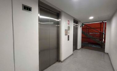 Rento Hermoso Departamento  55 en planta baja Torre C con 8m de balcón. Residencial Enksa.