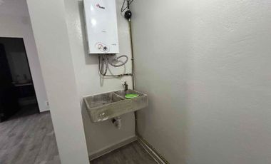 Rento Hermoso Departamento  55 en planta baja Torre C con 8m de balcón. Residencial Enksa.