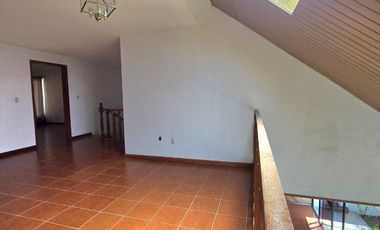 CASA EN VENTA EN RESIDENCIAL SAN FELIPE CUATRO RECÁMARAS.