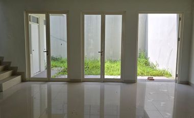 Rumah Cluster mewah 2lt lokasi Jl. Soekarno Hatta Pekanbaru