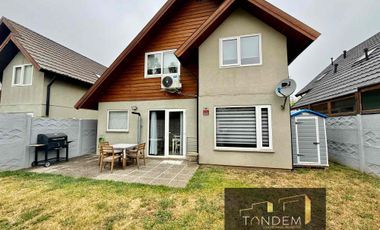 Casa como nueva en Condom. Altos de Mirasur Temuco