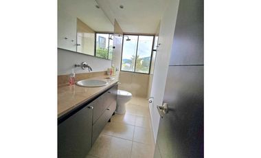 Apartamento en la cola del zorro en el poblado