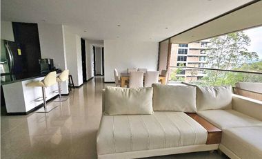 Apartamento en la cola del zorro en el poblado