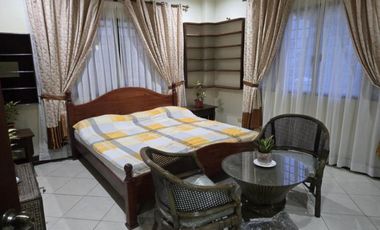 Serene Hillside Residence with Garden Views at Maria Luisa