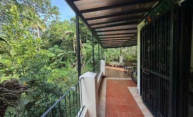 Serene Hillside Residence with Garden Views at Maria Luisa