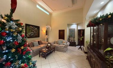 Serene Hillside Residence with Garden Views at Maria Luisa