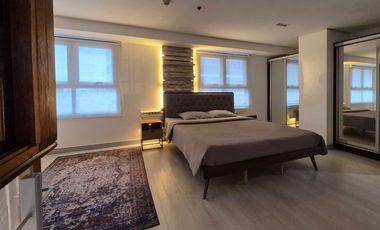 RFO Furnished 70 sqm 2BR Loft Unit FOR LEASE / RENT at The Fort Residences BGC Taguig