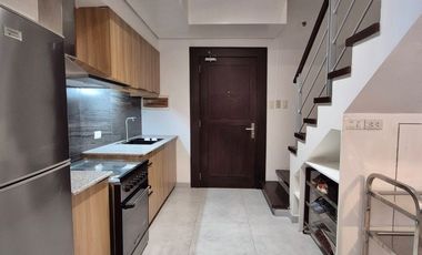 RFO Furnished 70 sqm 2BR Loft Unit FOR LEASE / RENT at The Fort Residences BGC Taguig