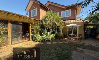 Casa con Quincho en Condominio Fundo el Carmen Temuco