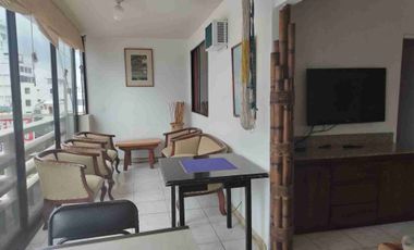 En venta departamento con garaje a una cuadra del malecón Salinas Ecuador