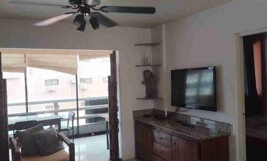 En venta departamento con garaje a una cuadra del malecón Salinas Ecuador