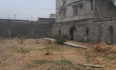 Vendo terreno en la Cdla. Guayaquil