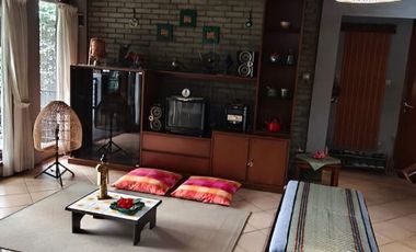 RUMAH ASRI LUAS NYAMAN TERAWAT SIAP HUNI DI SARIWANGI ASRI BANDUNG