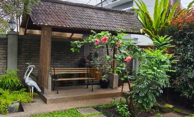 RUMAH ASRI LUAS NYAMAN TERAWAT SIAP HUNI DI SARIWANGI ASRI BANDUNG