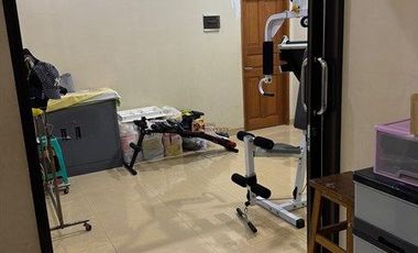 Harga Terbaik! Rumah Nyaman Cocok untuk Keluarga” Dijual Rumah 2,5 lantai di perumahan greenvile lokasi strategis