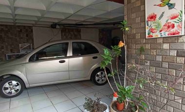 PLAZA ARGENTINA VENDO CASA GRANDE TUNELES GUAYASAMÍN