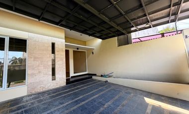 RUMAH NYAMAN MINIMALIS MODERN 2 LANTAI SIAP HUNI DI MEKAR WANGI BANDUNG