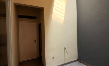 RUMAH NYAMAN MINIMALIS MODERN 2 LANTAI SIAP HUNI DI MEKAR WANGI BANDUNG